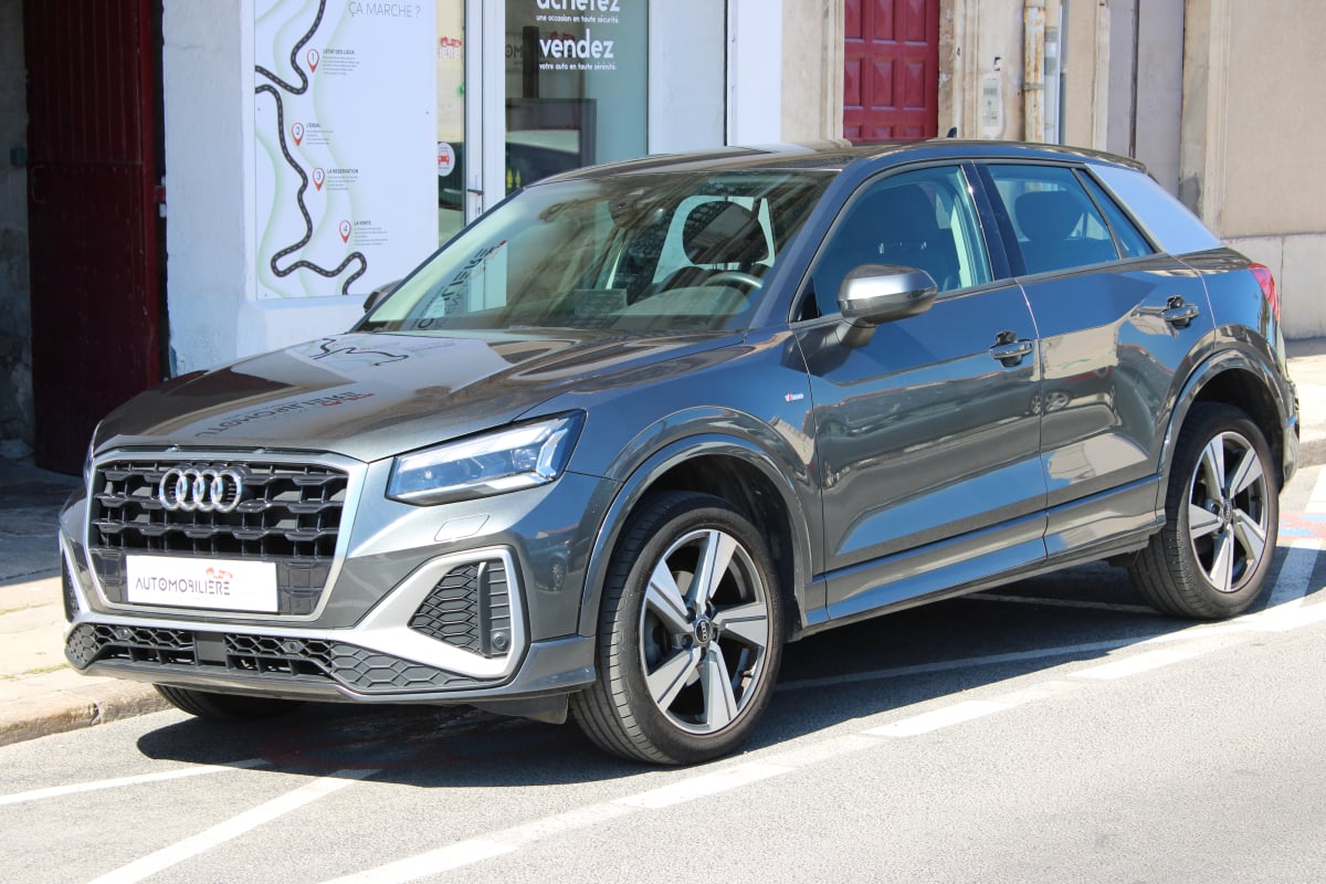 Audi Q2 2.0 30 TDI 115 S-LINE S-TRONIC BVA (Cockpit digital, Caméra de recul, CarPlay,..) — 1