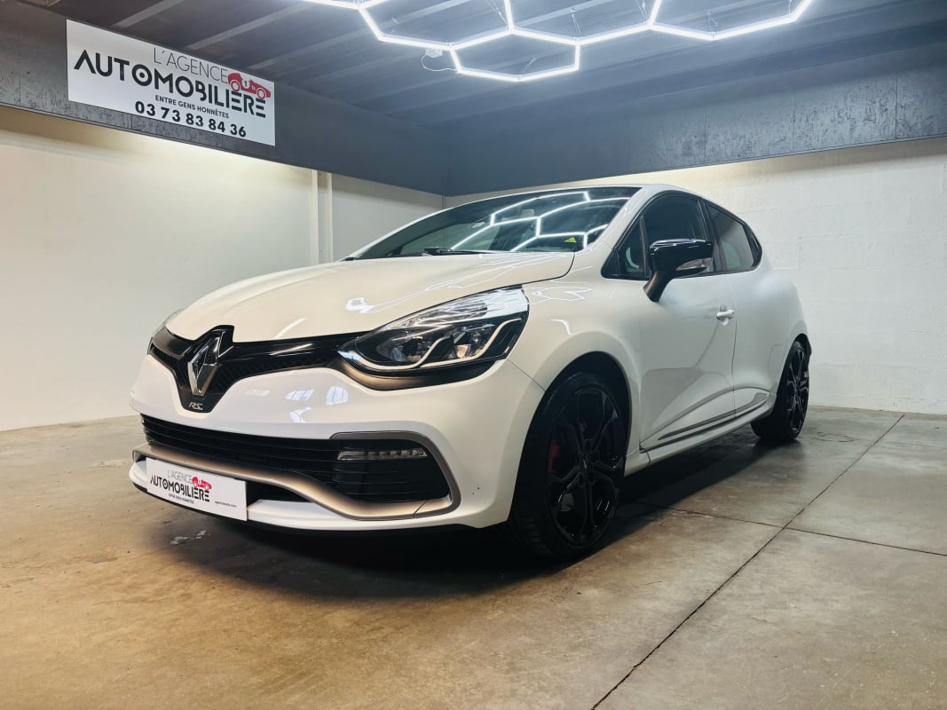 Renault Clio 4 RS CUP 1.6 TURBO 200CH — 1