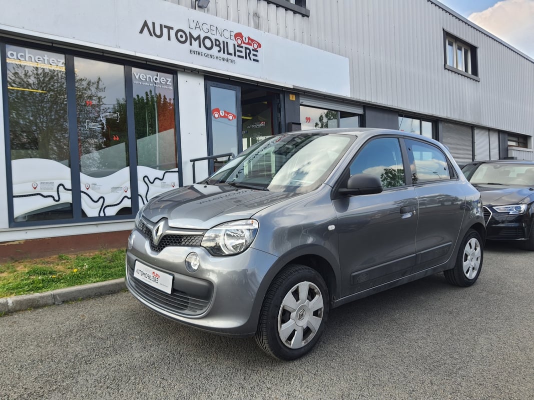 Renault Twingo III 3 1.0 SCE 70 LIFE — 1