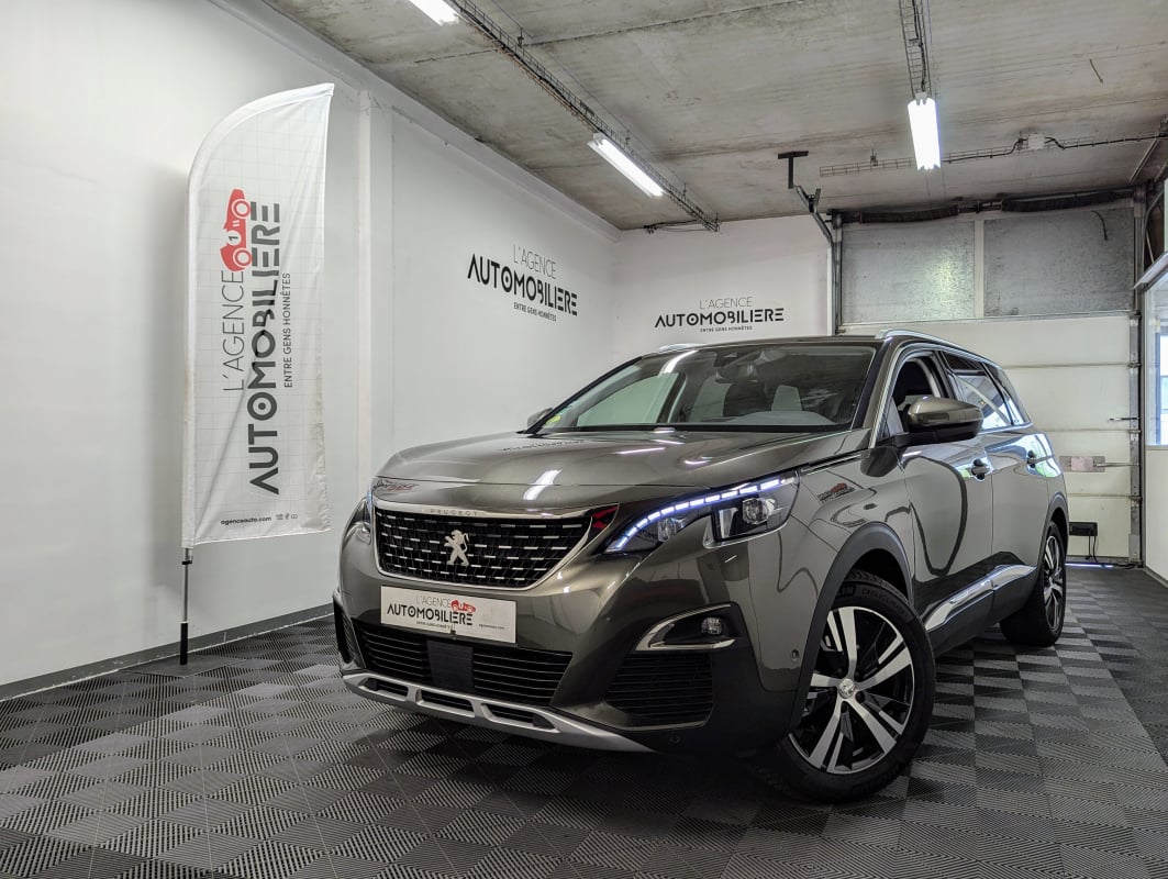 Peugeot 5008 II 1.5 BLUEHDI 130 S&S ALLURE BUSINESS EAT8 — 1