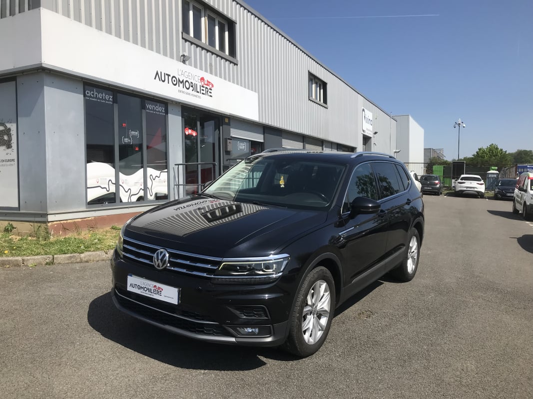 Volkswagen Tiguan Allspace 2.0 TDI DSG7 150 cv CARAT 7 PLACES — 1
