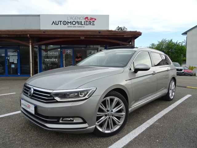 Volkswagen Passat SW VIII 2.0 TDI 240 BLUEMOTION TECHNOLOGY CARAT EDITION 4MOTION DSG7 — 1