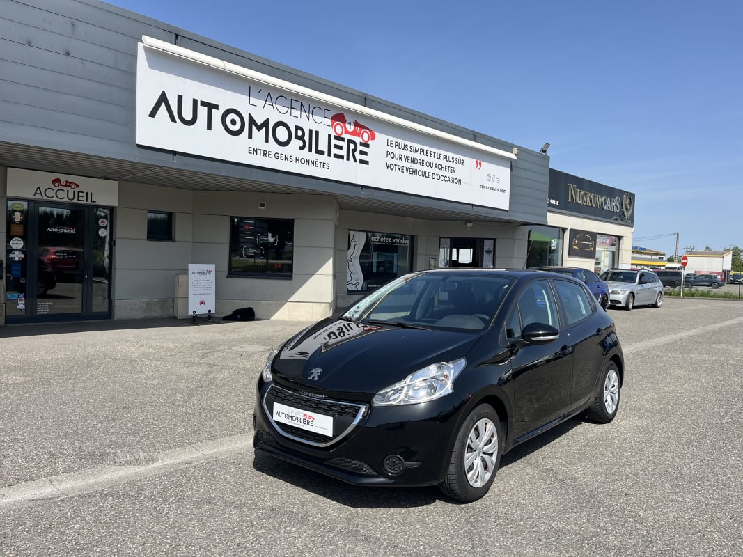 Peugeot 208 1.2 82 Active — 1