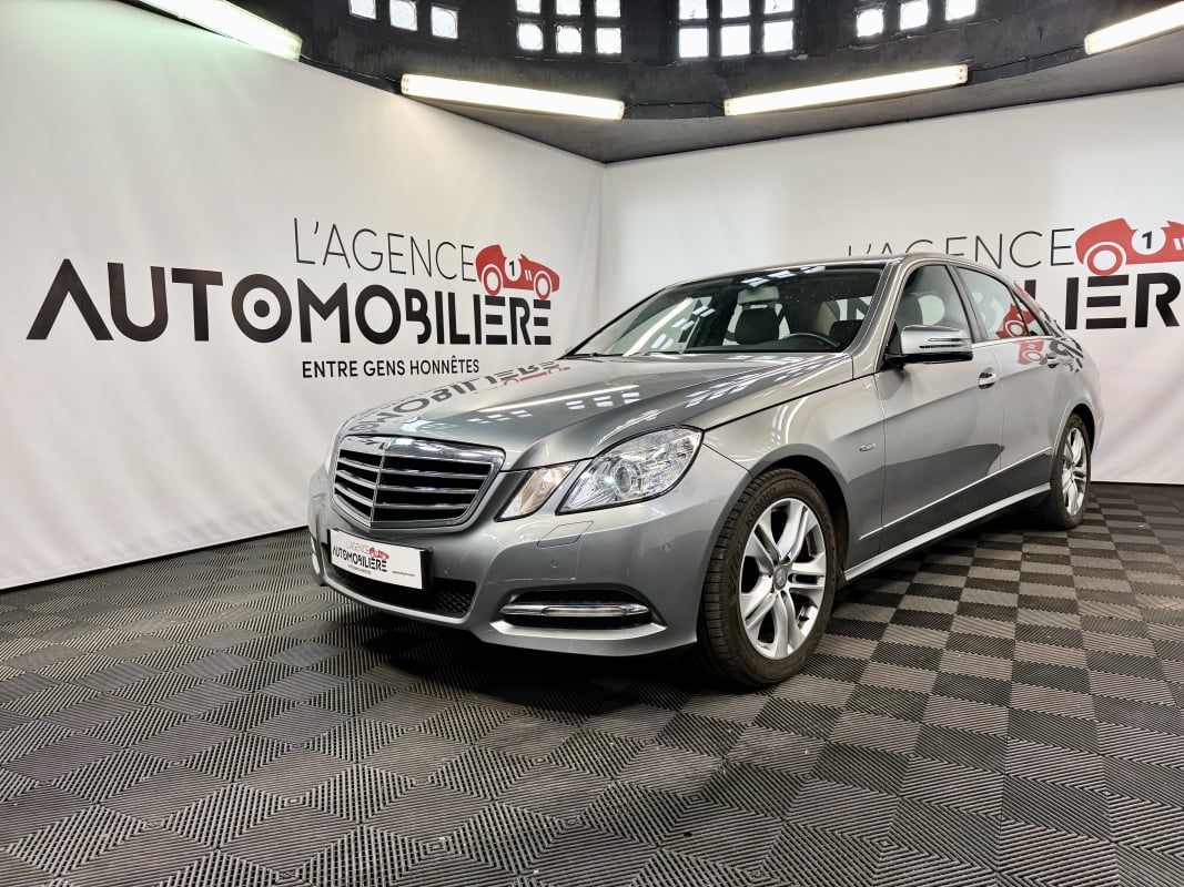 Mercedes-Benz Classe E 220 CDI BLUEEFFICIENCY AVANTGARDE EXECUTIVE — 1