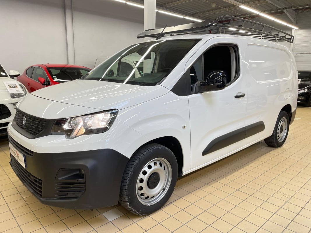 Peugeot Partner FOURGON 1.5 BLUEHDI 100 S&S 950KG STANDARD ASPHALT — 1