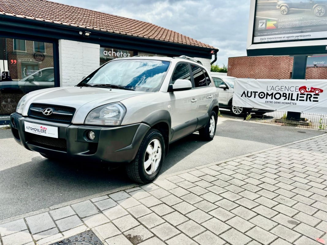 Hyundai Tucson 2WD 2.0 136CV PACK LUXE BVA — 1