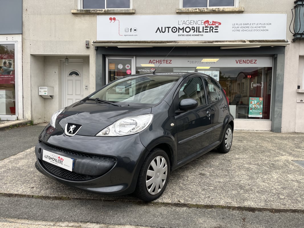 Peugeot 107 5 Portes 1.4 HDi 60cv Style - Faible kilométrage — 1