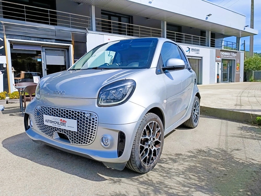 Smart For Two Fortwo Coupe EQ 82ch prime — 1