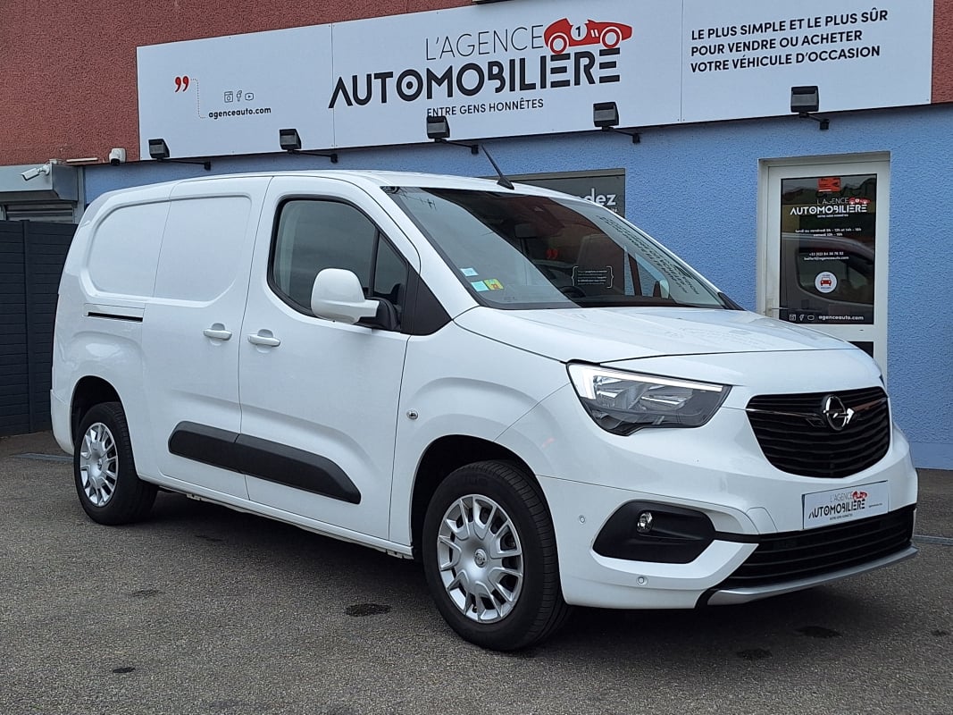 Opel Combo Cargo L2H1 950 kg 1.5 130cv Pack Business — 1