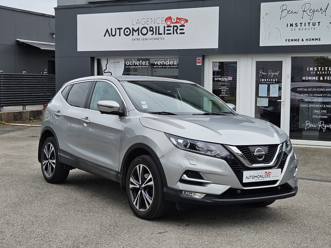 Nissan Qashqai 1.2 115 CV N-CONNECTA 1 ERE Main - Caméra 360° — 1