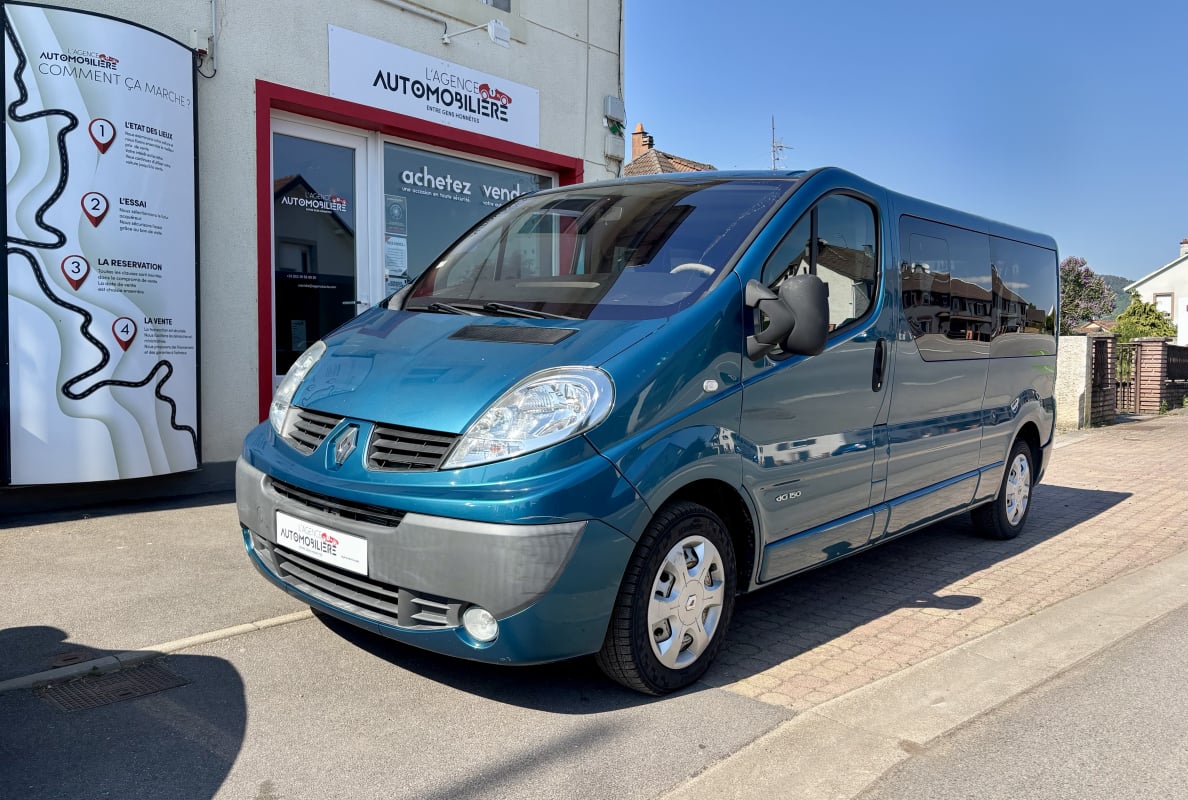 Renault Trafic Passenger L2H1 1200kg 2.5 dCi 16V Combi long 145 cv PRESTIGE — 1
