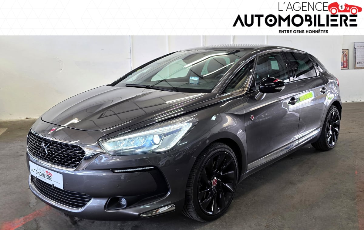 DS DS 5 Performance-Line 180 EAT — 1