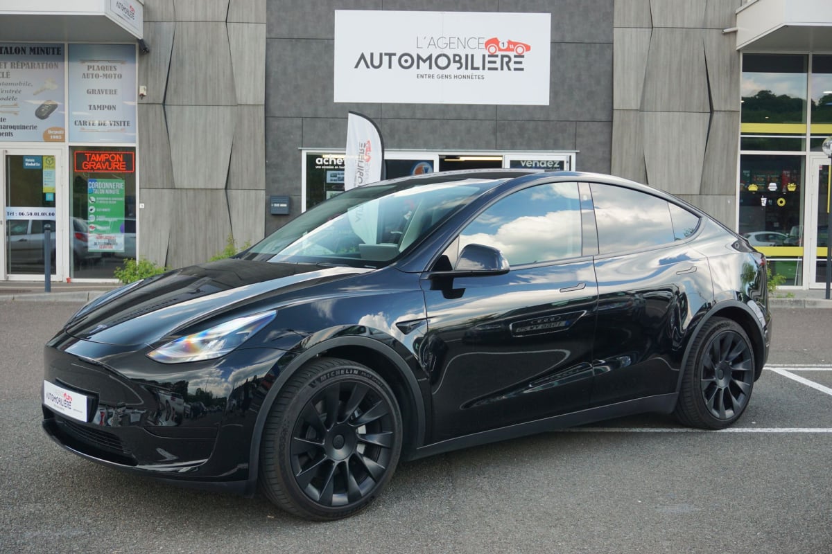 Tesla Model Y Autonomie Standard 300 RWD 1ère Main — 1