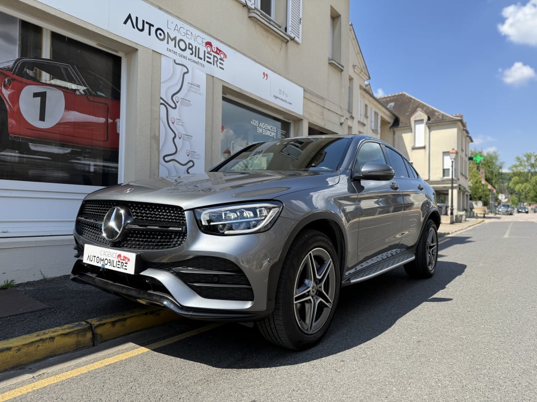 Mercedes-Benz GLC coupé 300e 211+122cv AMG Line 4Matic 9G-Tronic — 1