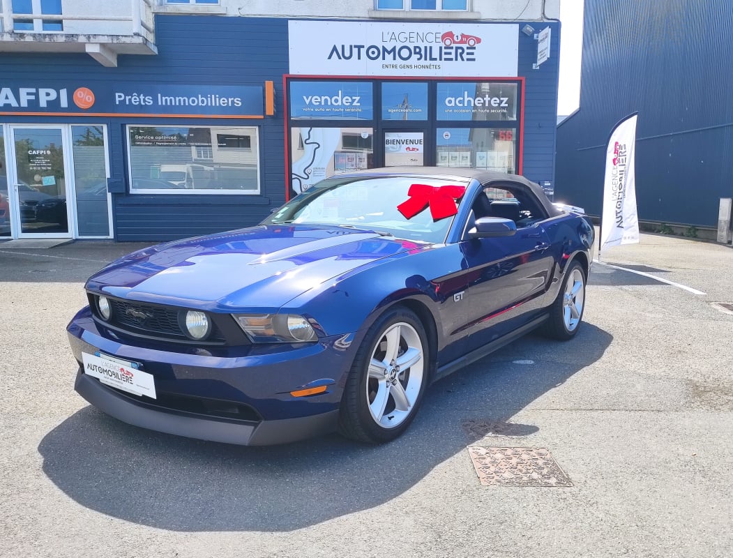 Ford Mustang Convertible 4.6 L V8 BVA 315 ch Cabriolet — 1