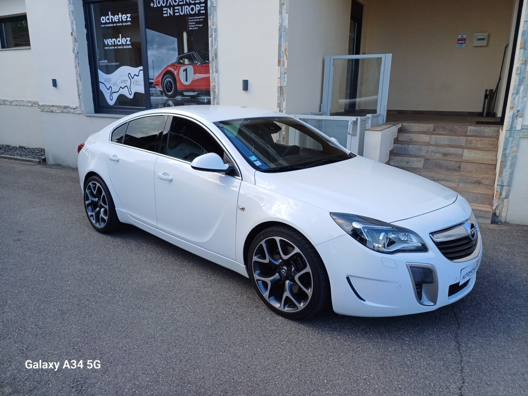 Opel Insignia 2.8 V6Turbo 325 CV 4X4 OPC A Phase 2