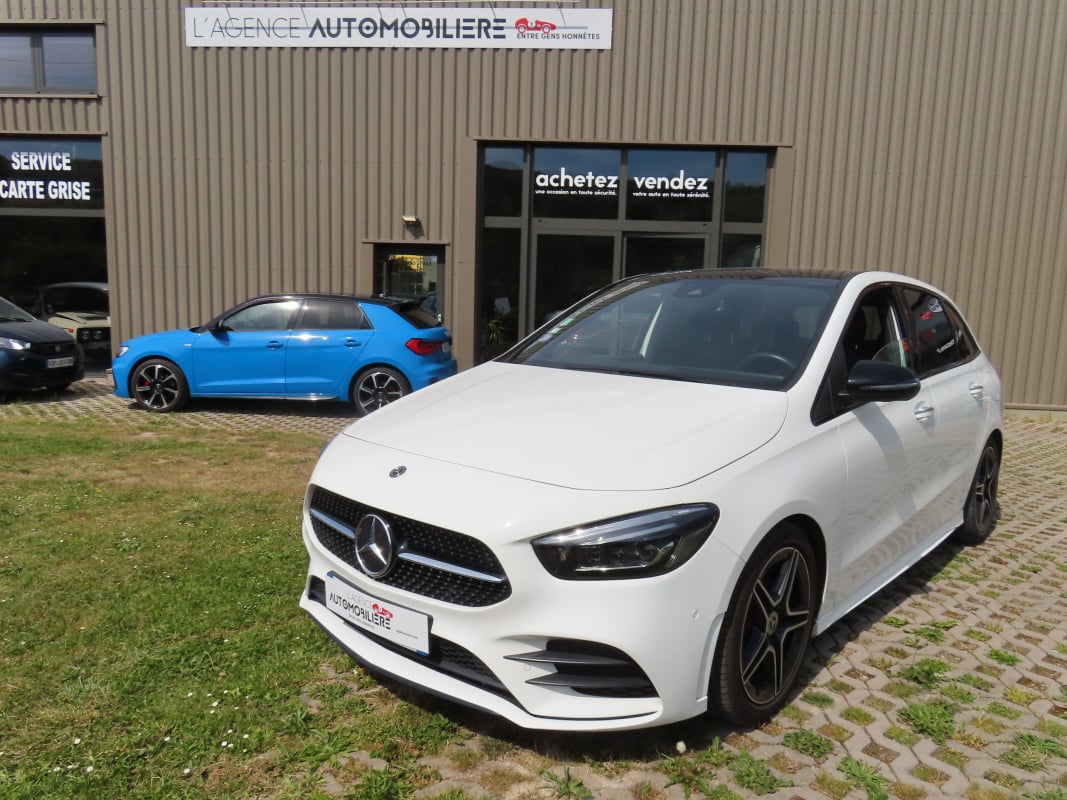 Mercedes-Benz Classe B 180 AMG LINE 136Cv — 1