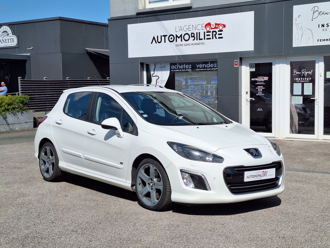 Peugeot 308 5 Portes 1.6 THP GTI 200 cv — 1