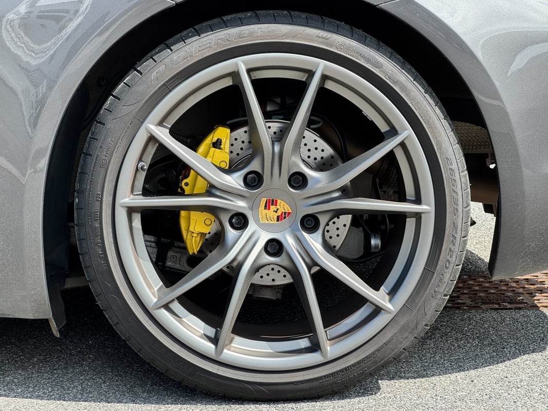 Porsche 718 CAYMAN 300 PDK — 40