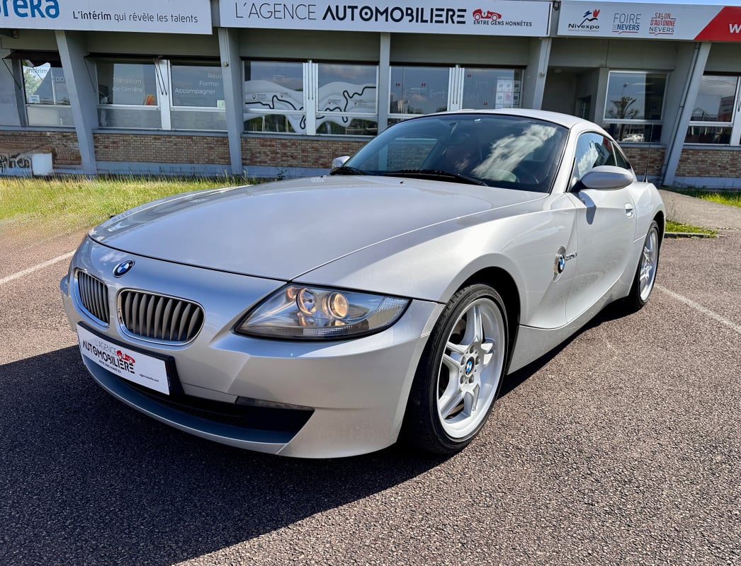 BMW Z4 Z4 Coupé E86 3.0si Boîte Auto /Faible Kilométrage  /Cuir Dream Red