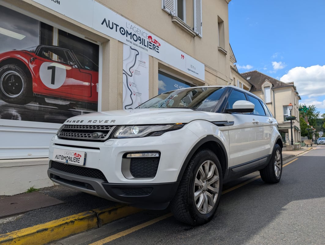Land Rover Range Rover Evoque TD4 150 SE DYNAMIC BVA — 1