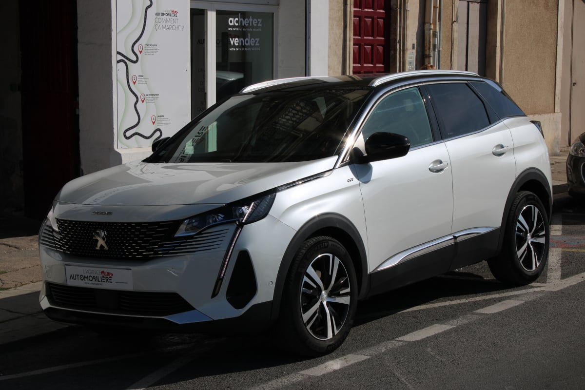 Peugeot 3008 GENERATION-II - 130 GT START-STOP ( Entretien Peugeot, Caméra de recul, CarPlay..) — 1