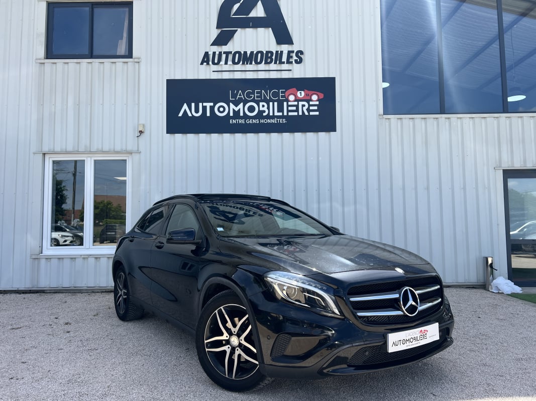 Mercedes-Benz Classe GLA 220 D 4-matic Sensation 177ch — 1