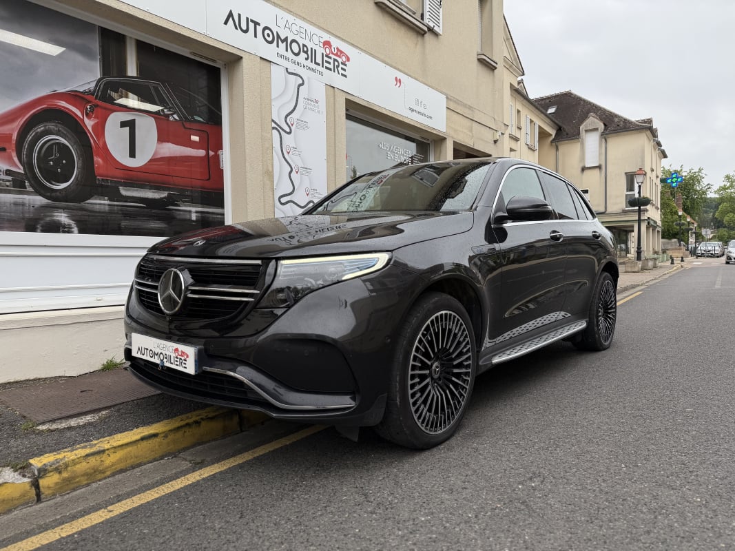 Mercedes-Benz EQC 400 408cv AMG LINE 4 MATIC SUREQUIPE! PARFAIT ETAT — 1