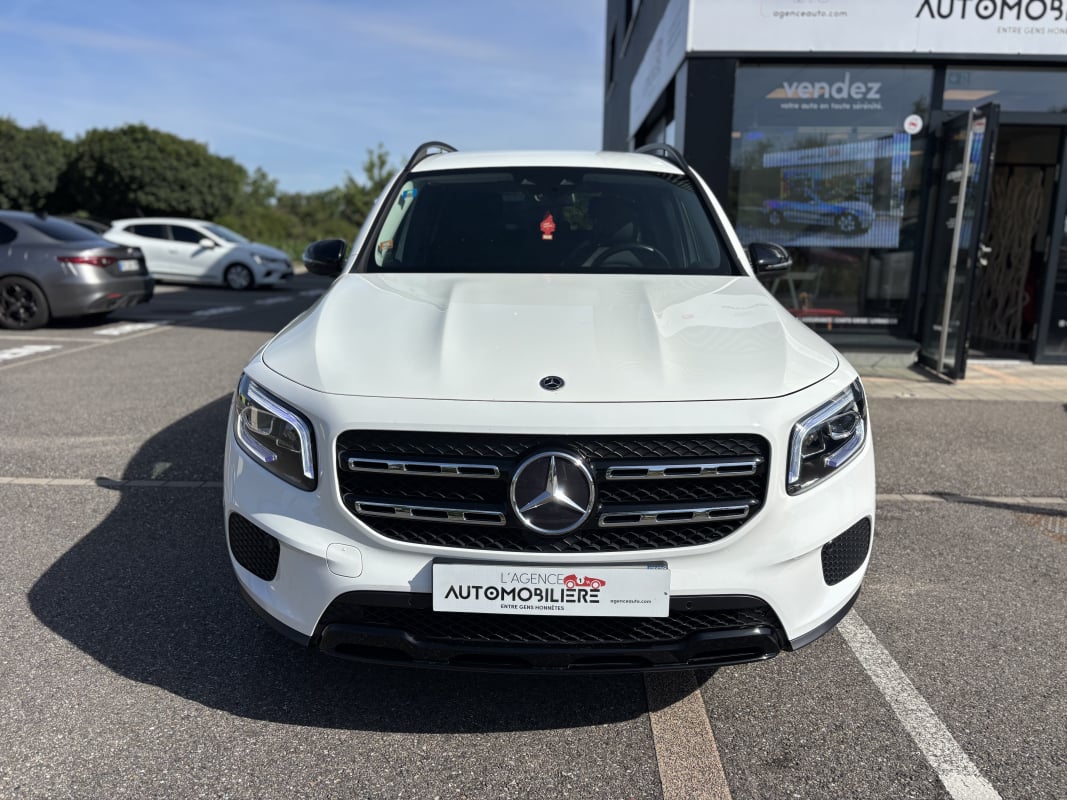 Mercedes-Benz GLB 200 PROGRESSIVE LINE 1.4i 163CV 7G-TRONIC - GARANTIE 12 MOIS — 2