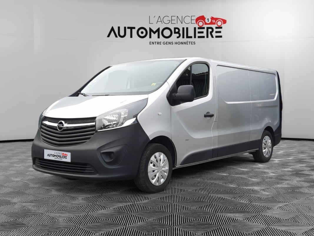 Opel Vivaro Réservé Van Aménagé Kapam L2H1 1Couchette +1 campsleep 3PL. 1.6D 120Ch 6V / Garantie 12 Mois. — 1