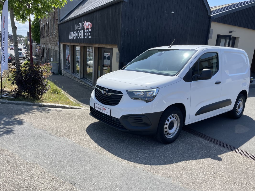 Opel Combo Cargo COMBO CARGO ELECTRIQUE L1 PACK CLIM 100KW BATTERIE 57KW — 1