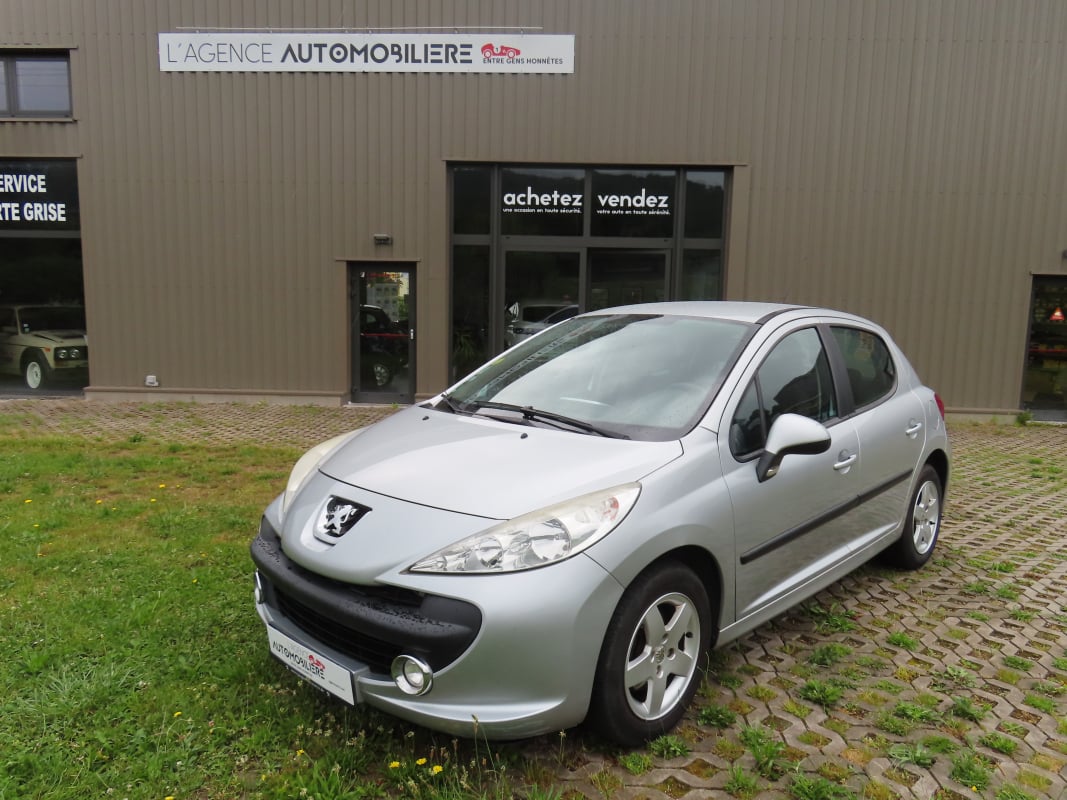 Peugeot 207 1.4 16v 95Cv — 1