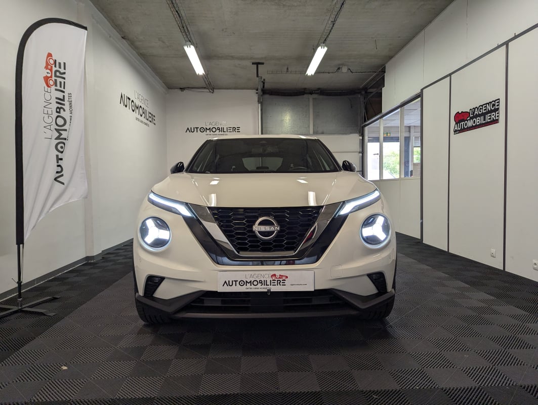 Nissan Juke II 1.0 DIG-T 114 TEKNA DCT7 — 2