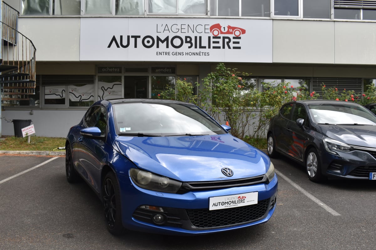 Volkswagen Scirocco CARAT II 1.4 TSI 16V BlueMotion 122 cv — 1
