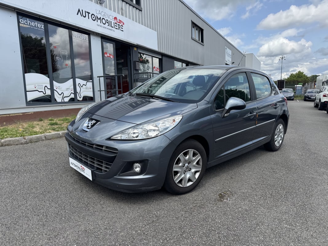Peugeot 207 1.4 VTI 95 CH 5 PORTES — 1