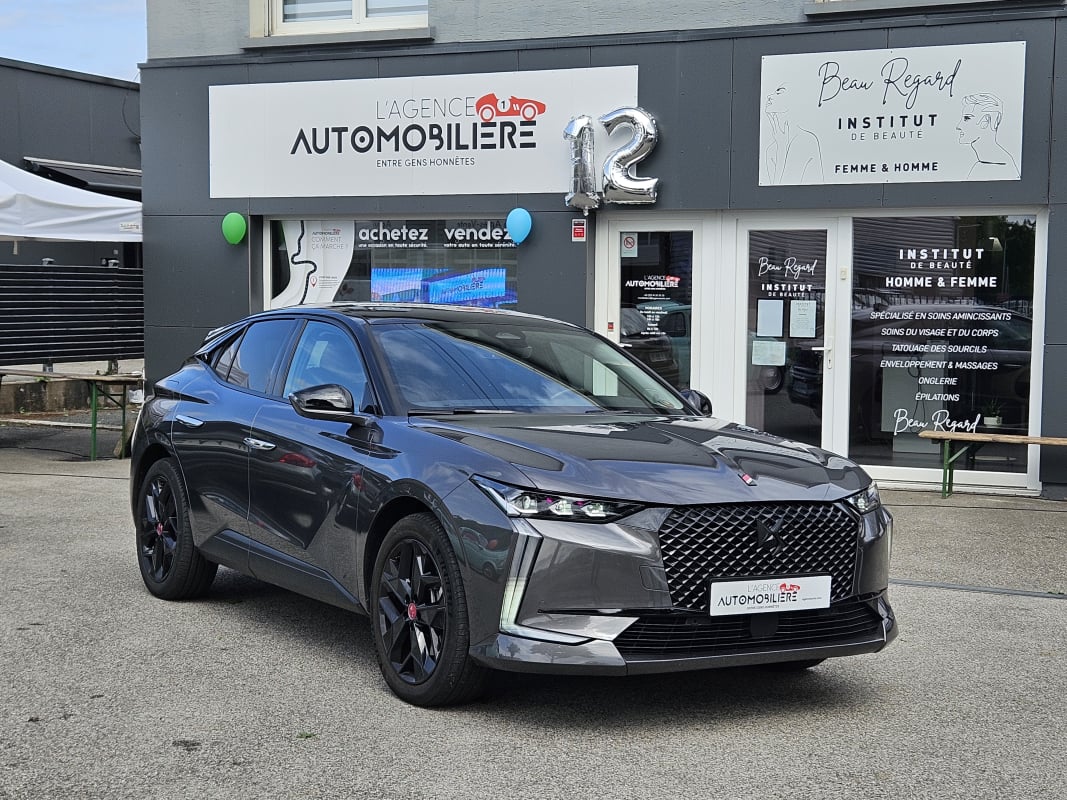 DS DS 4 E-tense Hybride 225 ch Performance Line + — 1
