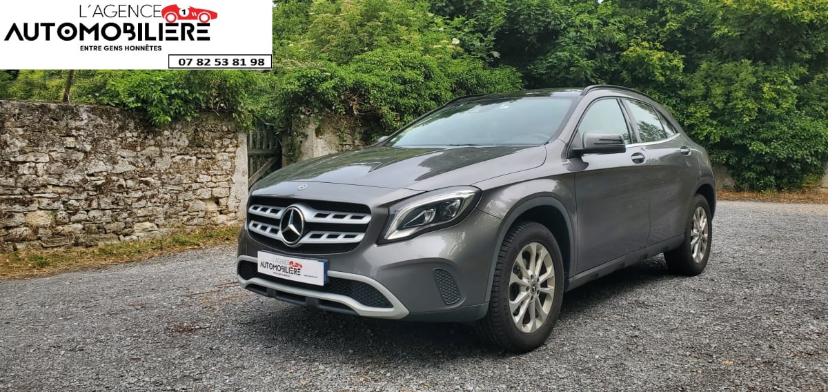Mercedes-Benz Classe GLA 180 d Inspiration 109 cv — 1