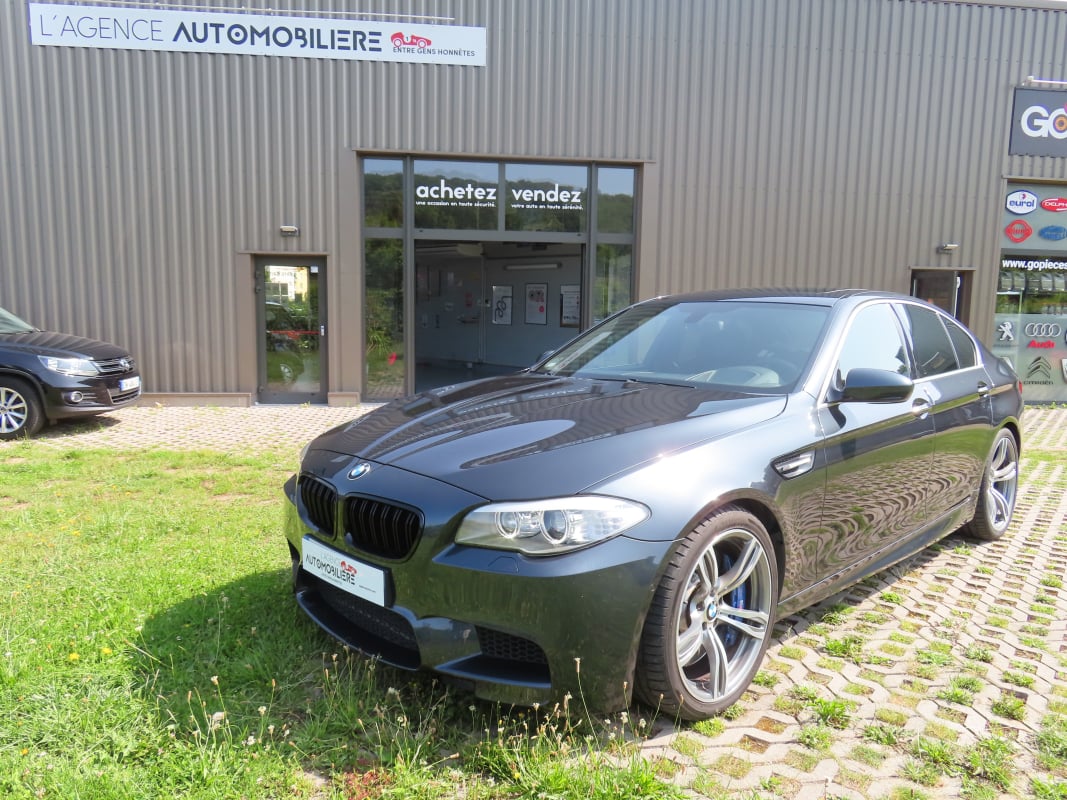 BMW M5 4.4 V8 560Cv — 1
