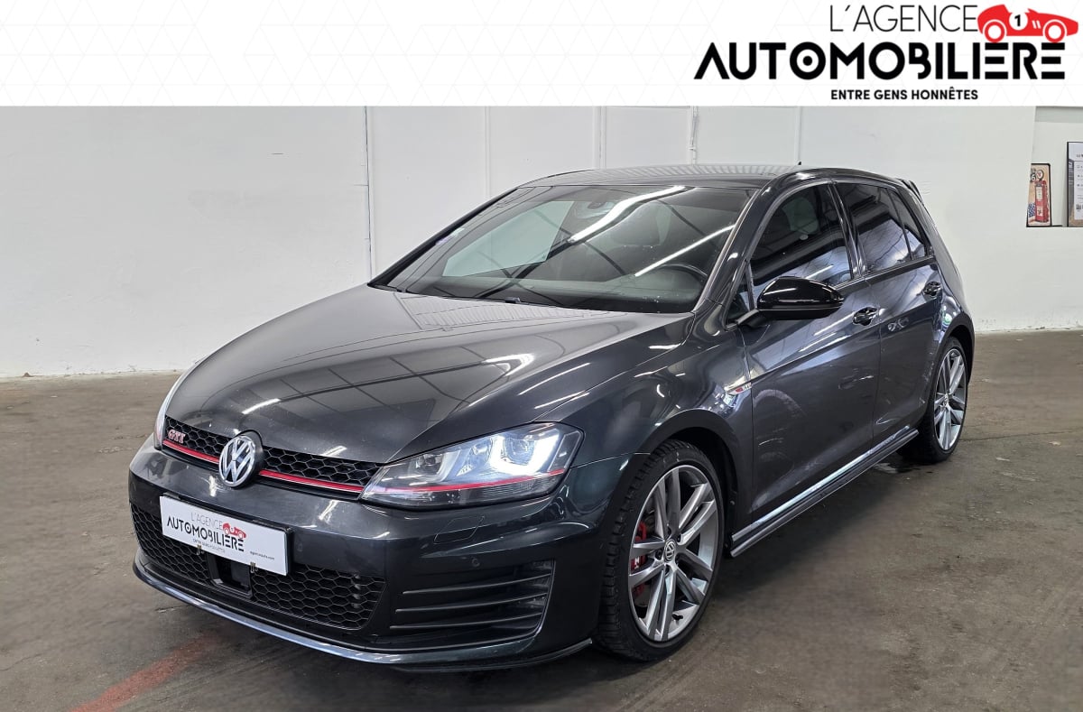 Volkswagen Golf GTI 230ch Performance DSG 6 — 1