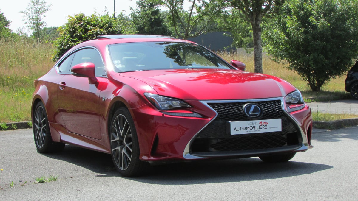 Lexus RC 300H F SPORT EXECUTIVE — 1