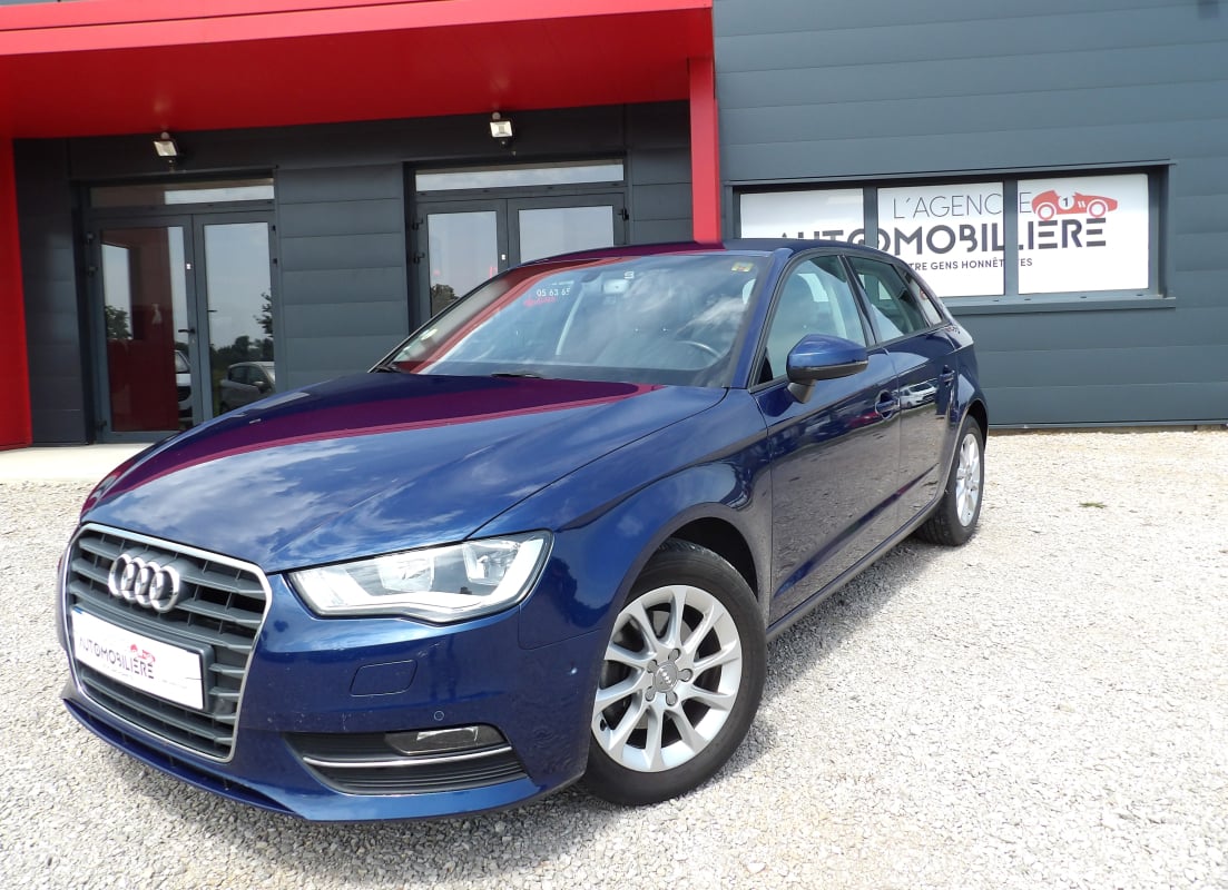Audi A3 SPORTBACK 1.6 TDI 110 BUSINESS LINE S tronic 7 — 1