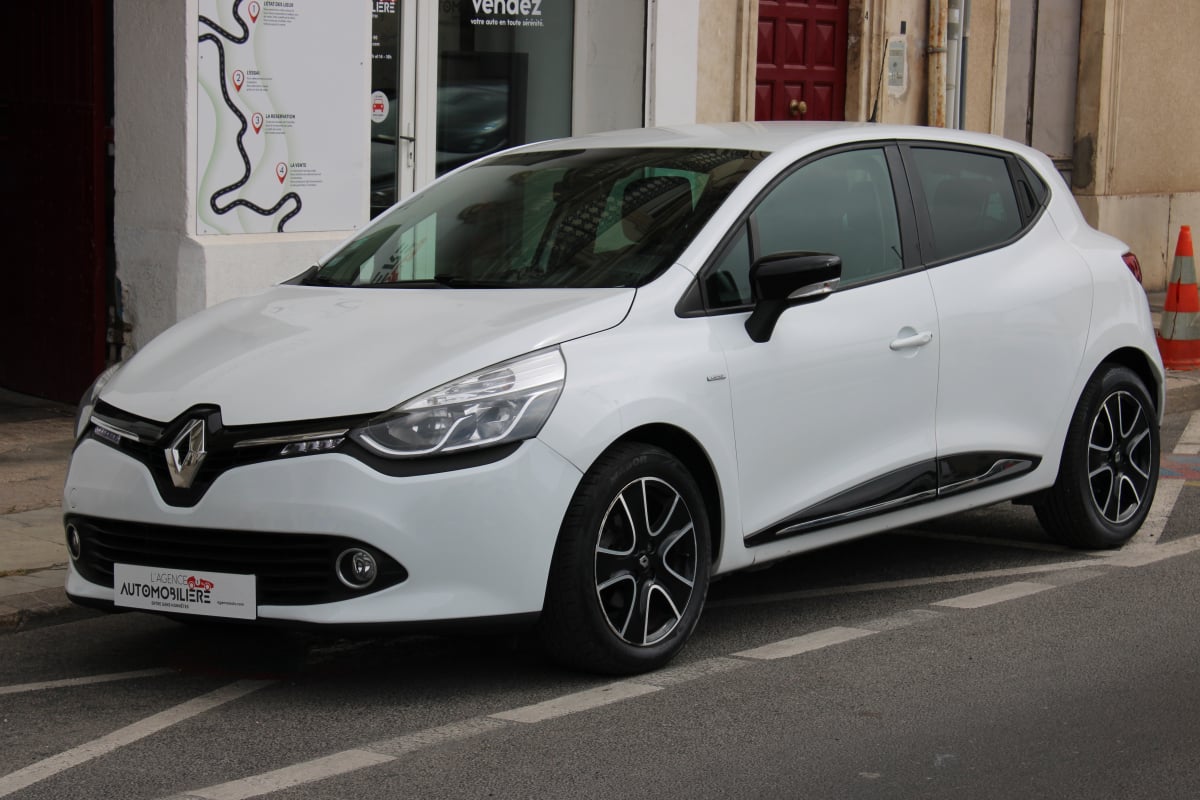 Renault Clio 1.2 16v 75ch Nouvelle Limited — 1