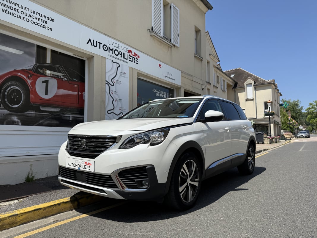 Peugeot 5008 1.2 PureTech 130ch E6.3 Allure S&S EAT8/1er MAIN! — 1