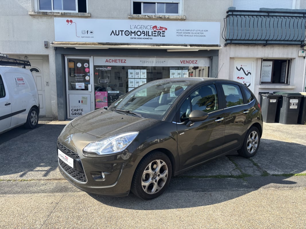 Citroen C3 1.6 VTi 120 cv Boîte auto - Exclusive - Chaine de distribution — 1