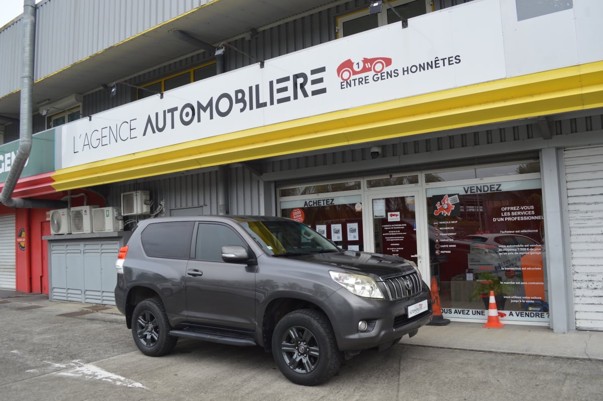 Toyota Land Cruiser (KDJ150) 173 D-4D LEGENDE 3P — 1