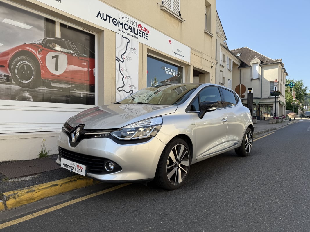 Renault Clio Renault Clio IV TCE 120Cv ICONIC — 1