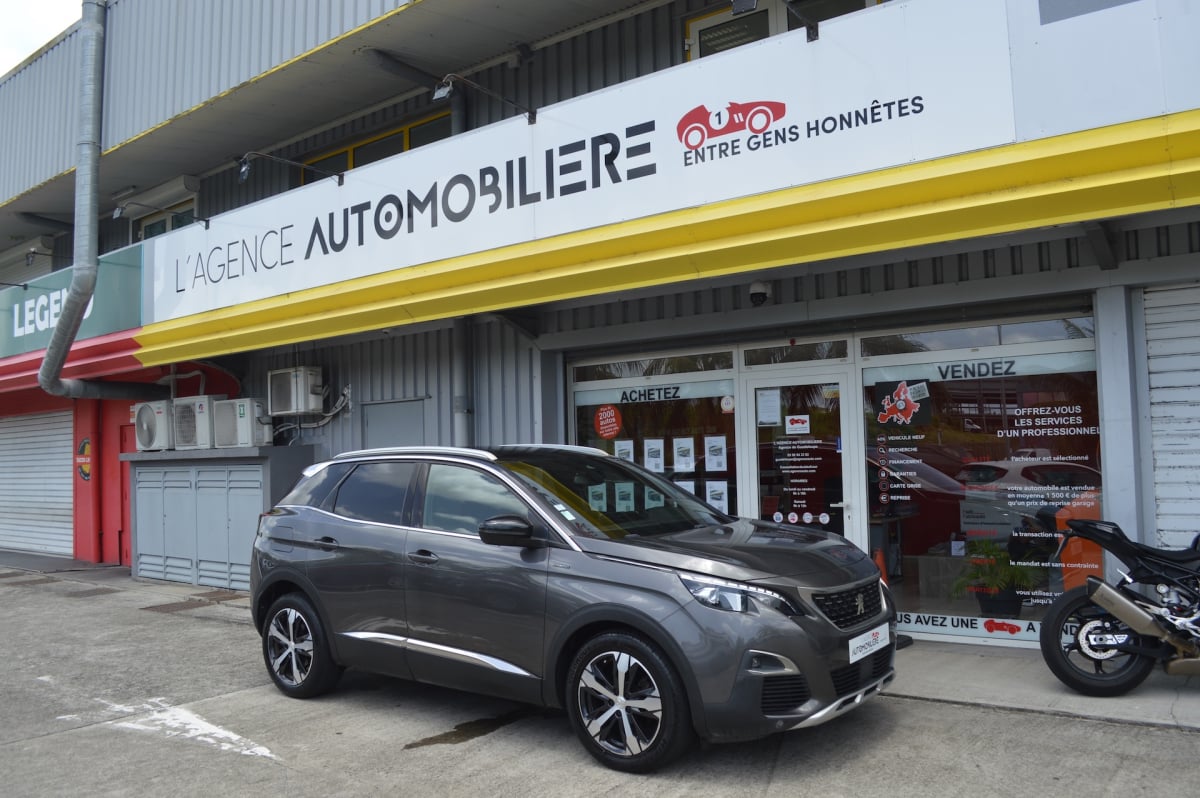 Peugeot 3008 130 S&S GT LINE EAT8 — 1