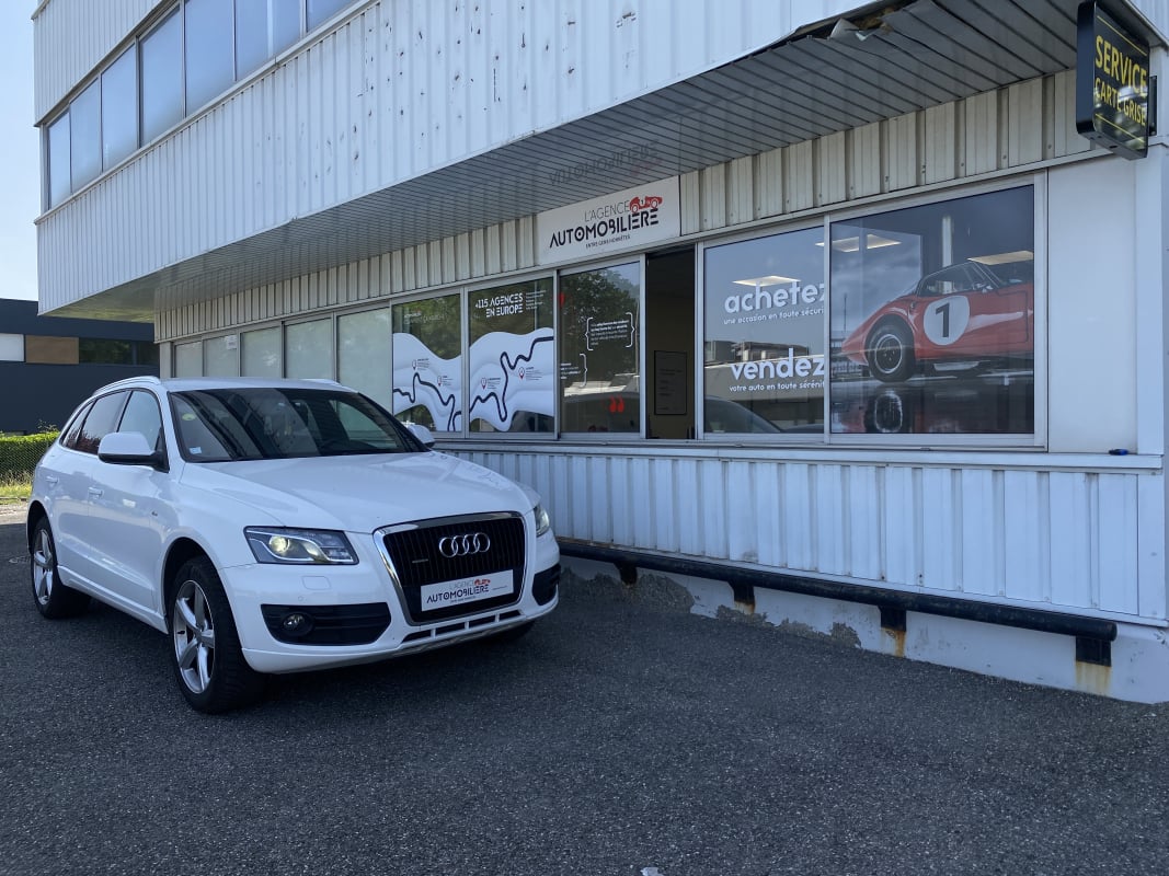 Audi Q5 3.0 TDI V6 Quattro S-Tronic 7 240 S-Line — 1