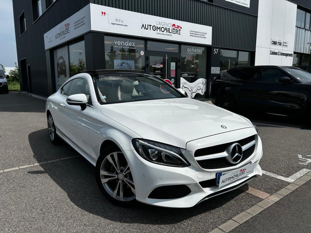 Mercedes-Benz Classe C 180 COUPÉ EXECUTIVE 1.6 156CV / TOIT OUVRANT - GARANTIE 12 MOIS — 1