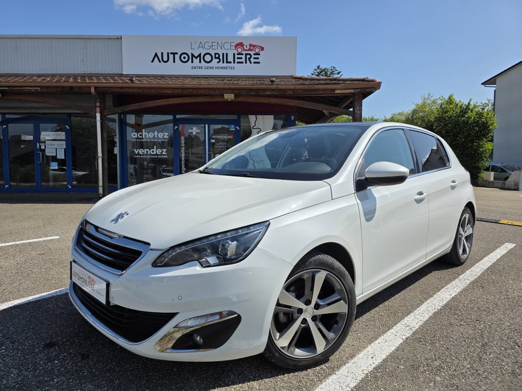 Peugeot 308 II 1.6 BLUEHDI 120 S&S ALLURE — 1